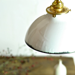 陶器のランプシェード 4枚目の画像