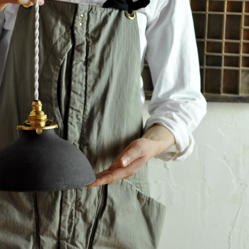 陶器のランプシェード シーリングライト・ペンダントライト カタチ