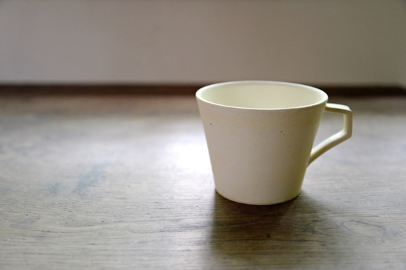 コーヒーカップ　アイボリーホワイト 1枚目の画像