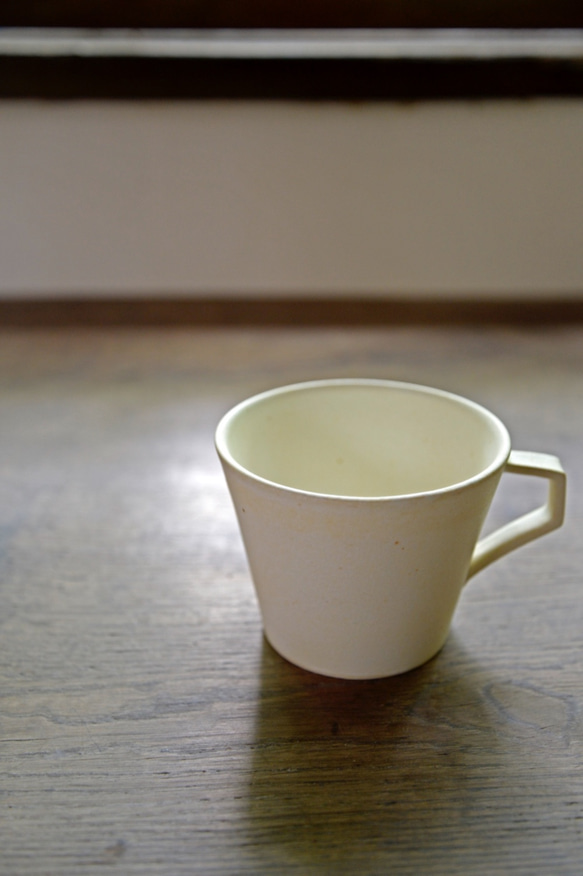 コーヒーカップ　アイボリーホワイト 2枚目の画像