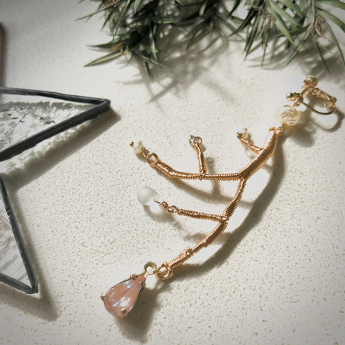 訳あり】サフィレットの鹿の角イヤリング/ピアス イヤリング