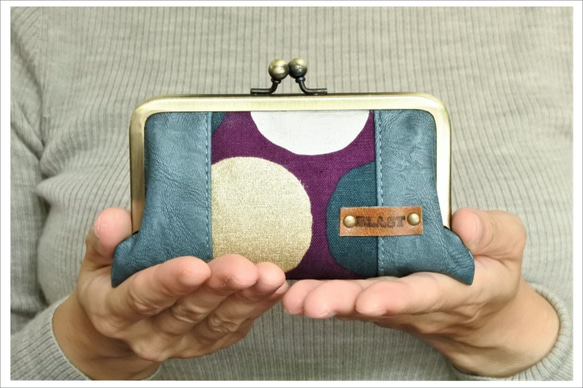 【販売終了】カラフルドットとPUレザーのカードケース・ミニ財布【受注製作】 1枚目の画像