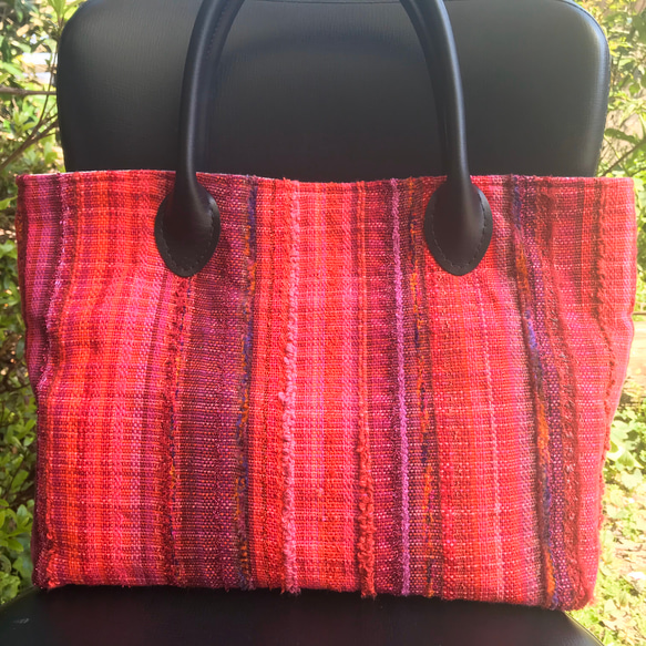 手織り（さをり織り）のトートバッグ A 2枚目の画像