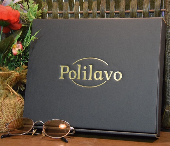 【Polilavo】【ｵｰﾙﾊﾝﾄﾞﾒｲﾄﾞ】バイブルサイズ　本革　システム手帳　罫線リフィル　カードポケット　ベルト付 9枚目の画像