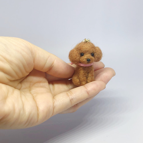 羊毛フェルトトイプードル チャーム Amazon | メロンパンとトイプードル 羊毛フェルト チャーム パン