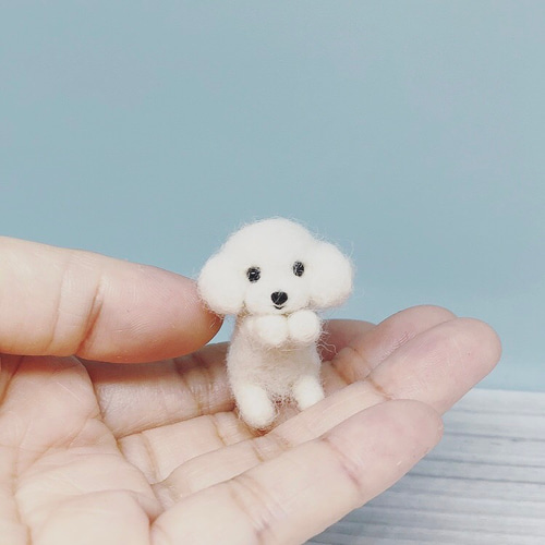 【チャルコ】羊毛フェルト*パグ＆白いトイプードル*ミニサイズ 羊毛フェルト ミニチュアマスコット トイプードル 白 羊毛