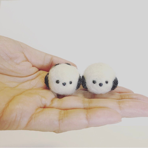 シマエナガ羊毛マスコット シマエナガ マスコット 羊毛フェルト ウールアート - メルカリ