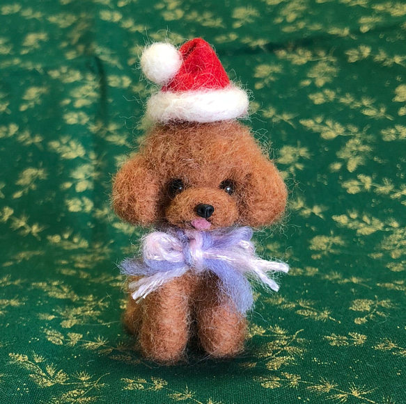 羊毛フェルト 従い クマの置物 クリスマス 羊毛フェルト 従い クマの置物 クリスマス