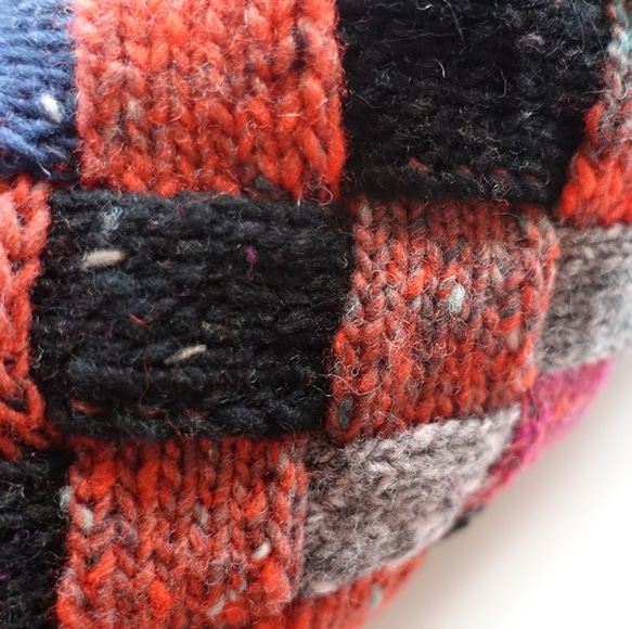 【送料無料・即納】バスケット編みのワンマイルトートバッグ（手作りの糸・木のボタンタイプ） 3枚目の画像