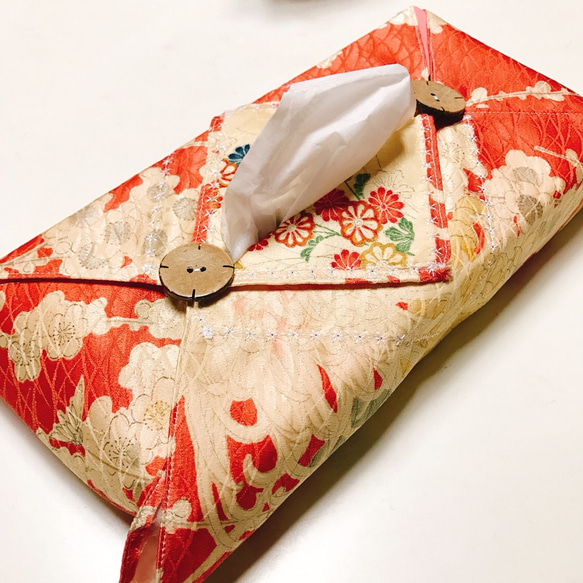 【売却済】金彩正絹袋帯リメイクティッシュケースカバー 売却済】金彩正絹袋帯リメイクティッシュケースカバー