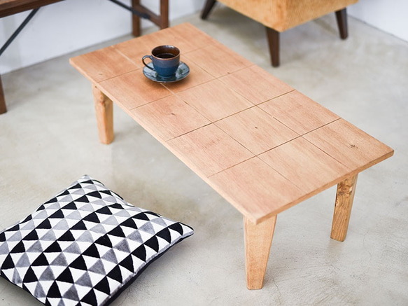 チェック柄の折りたたみローテーブル 机・デスク HYTNOS -ひとのす