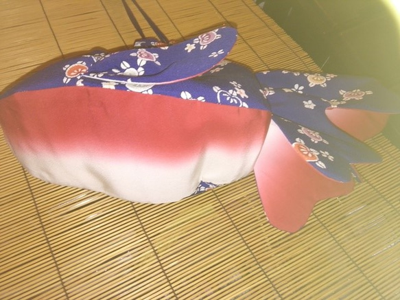 大きい金魚bag １点限り　巾着になってインパクト最大です！ 4枚目の画像