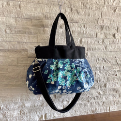 3WAY トートバッグ  –  Blue Painterly Blossom 1枚目の画像