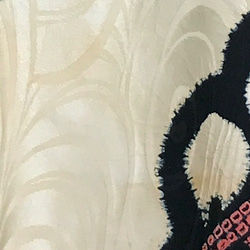 留袖とアンティークの絞りの着物のリメイク：２トーン、２通り使える折り紙ドルマンブラウス＆シュラグジャケット 4枚目の画像