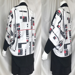 留袖とモダンな着物のリメイク：２トーン、２通り使える折り紙ドルマンブラウス＆シュラグジャケット、大きめのサイズ 6枚目の画像
