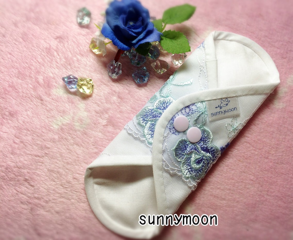 新仕様☆sunnymoon☆ランジェリータイプの布なぷライナー「ブルーローズver.2」 2枚目の画像