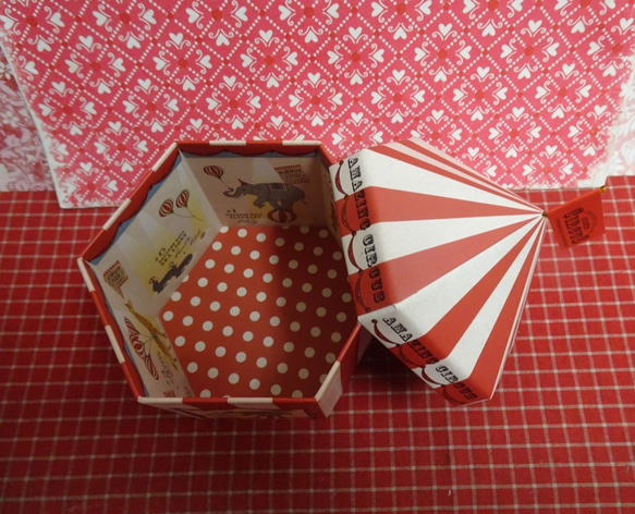 サーカステント貼り箱に焼き菓子３袋詰め合わせ(^^♪ 4枚目の画像
