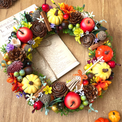 実りの秋＊ハッピーハロウィン＊賑やかリース 2枚目の画像