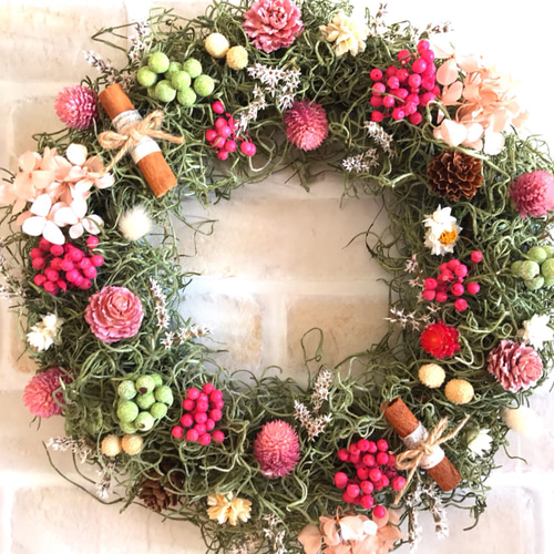 特集掲載作品】リースの中のお花畑【スパニッシュモスリース】L