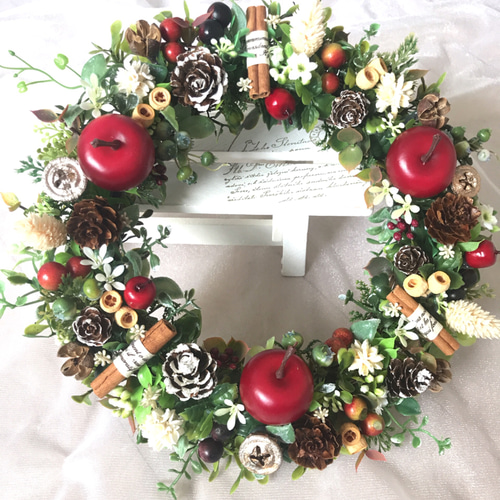 Creema限定】大人可愛い＊クリスマスリース＊林檎 リース 花＊花 通販