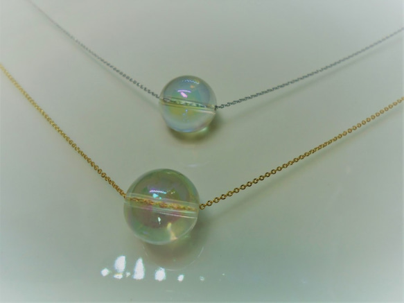 天然石・アクアオーラ水晶❤シャボン玉のような透明感❤光を虹色に反射