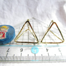 3d 三角　フープピアス　2cm 5枚目の画像