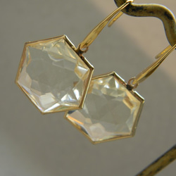 hexagon bijou　pierced earrings 5枚目の画像