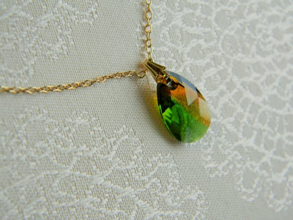 green&brown necklace 1枚目の画像