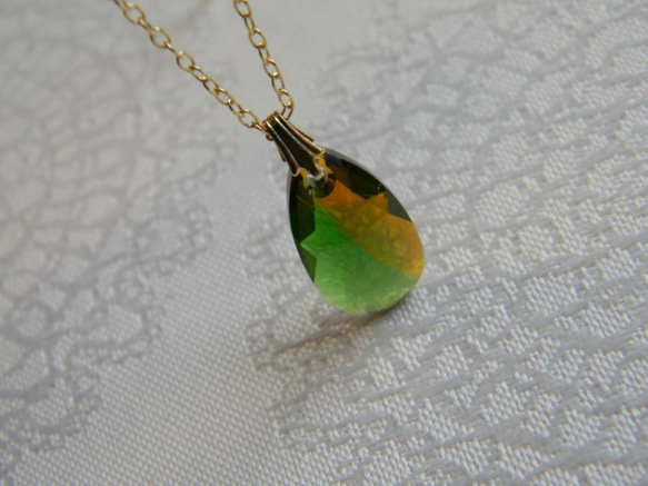 green&brown necklace 3枚目の画像