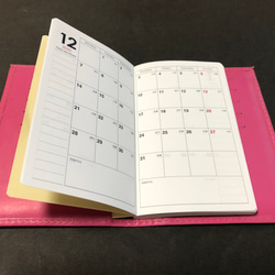 新品　本革手帳カバー付き2021年スケジュール帳　ピンク 4枚目の画像