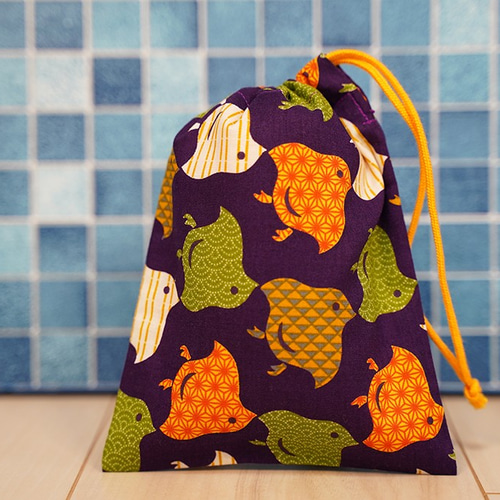 和柄巾着チャーム(パワーストーン入り) 和柄巾着チャーム(パワーストーン入り) 楽天市場】【メール便