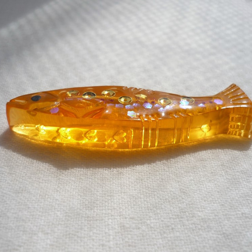 レジン製の箸置き＊魚＜オレンジ＞ 箸・箸置き はしおきかい? 通販