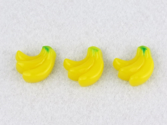小さいバナナ＊レジン製の箸置き＊ 3枚目の画像