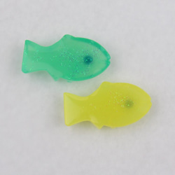 小さな魚　黄色＆きみどり＊レジン製の箸置き＊ 4枚目の画像