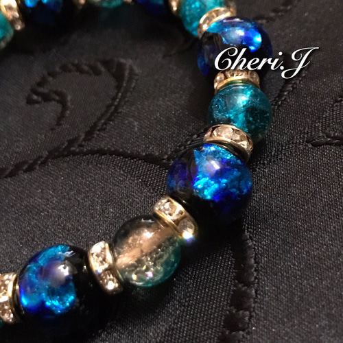 神秘的な輝き♪エメラルドグリーン☆ホタルガラスブレスレット【No.352