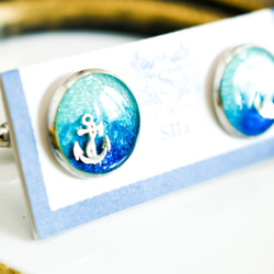 水色マリンのカフスボタン　スカイブルー×オーシャンブルー　シルバー金具 2枚目の画像