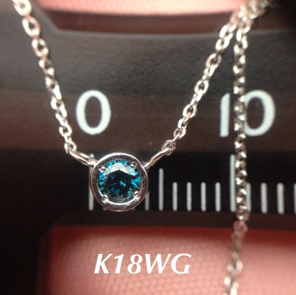 K18WG ブルーダイヤモンド ネックレス 2枚目の画像