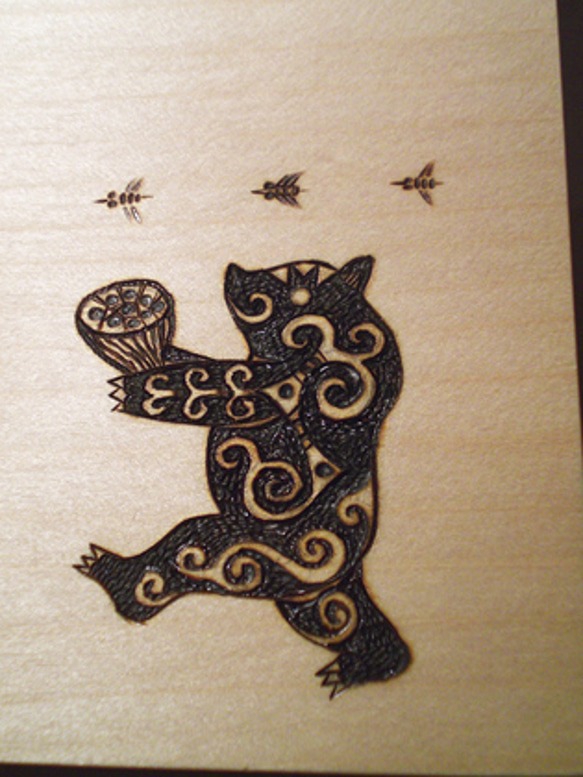 焼き絵まな板【クマナイタ】-pyrography- 1枚目の画像