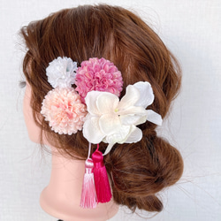 F46 七五三 マムとお花の髪飾り 1枚目の画像