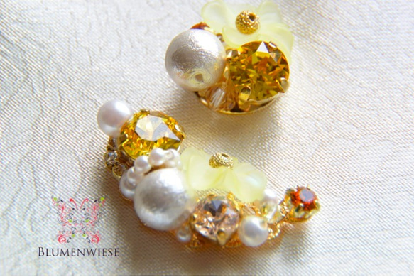 Light topaz flower earcuff set 第3張的照片