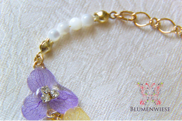 Hydrangea bracelet 第3張的照片