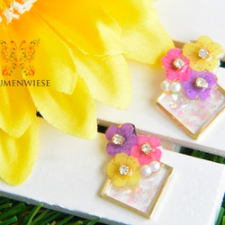 Floral square earrings 第1張的照片