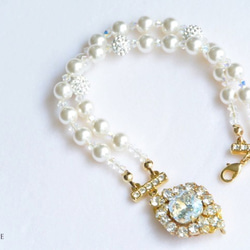 Crystal pearl bracelet 第4張的照片