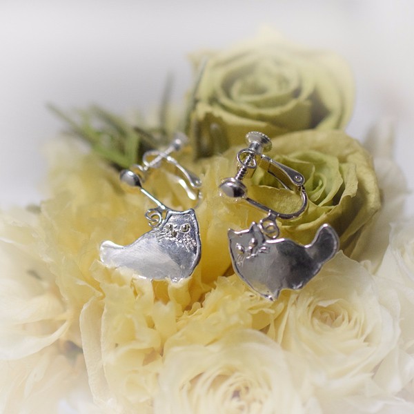 猫のシルバーイヤリング　10