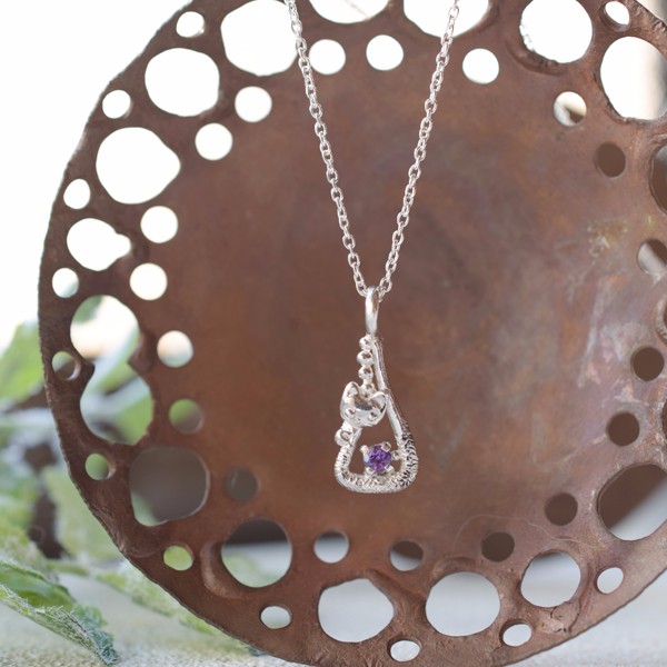 誕生石・猫のペンダント・2月・アメジスト