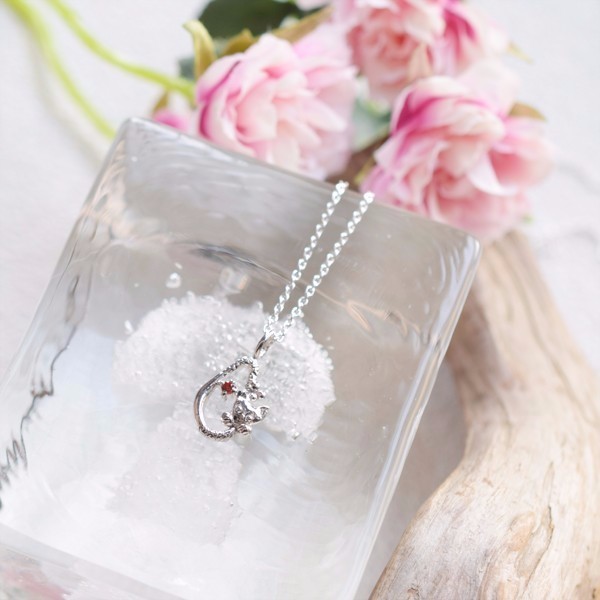 誕生石・猫のペンダント・9月・サファイア