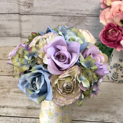 アーティフィシャルフラワー ブーケ&可愛い花器のセット　造花　　バラ　ローズ　アートフラワー 6枚目の画像