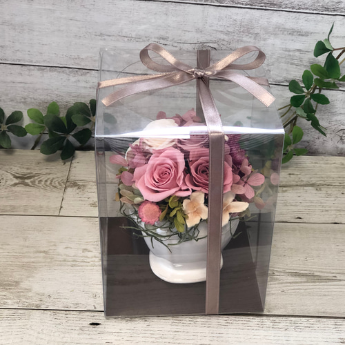 くすみピンク プリザーブドフラワーアレンジ（クリアケース入り