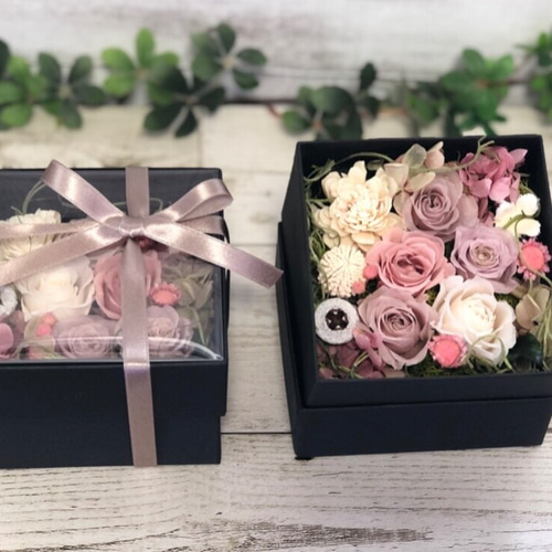 プリザーブドフラワー ボックスフラワー 正方形 お花が見える蓋付き