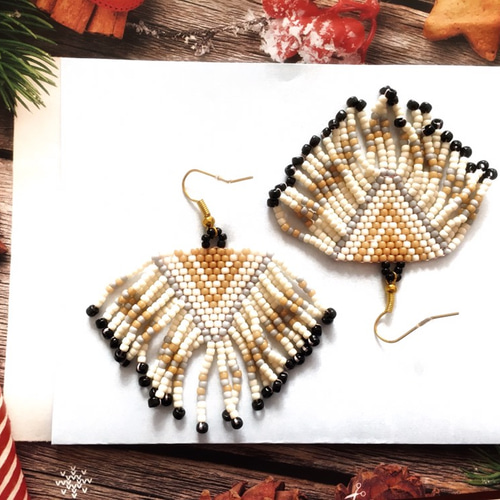 ヴィンテージ　QT社製　ネイティブアメリカン　ハート　スタンプワーク　ピアス ヴィンテージ QT社製 ネイティブアメリカン ハート スタンプ